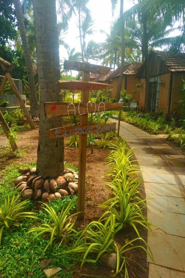 The Village Anjuna Exterior photo